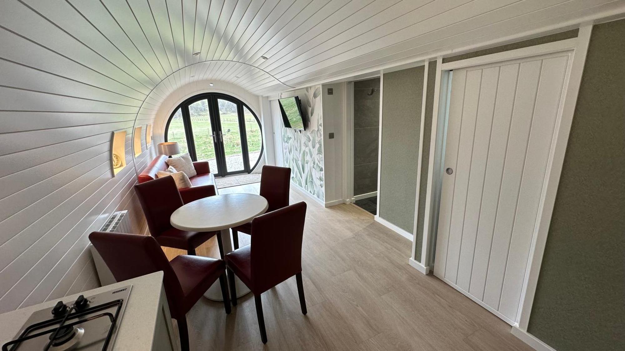 Juniper Lodges Inverness Bagian luar foto