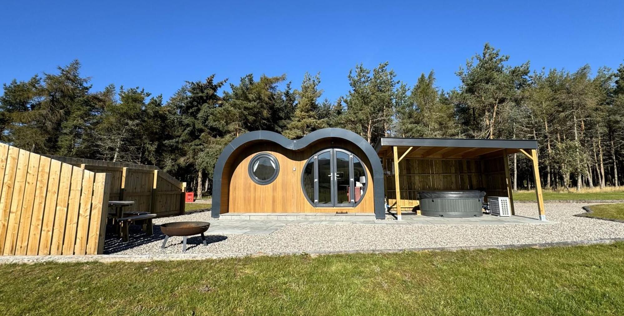Juniper Lodges Inverness Bagian luar foto