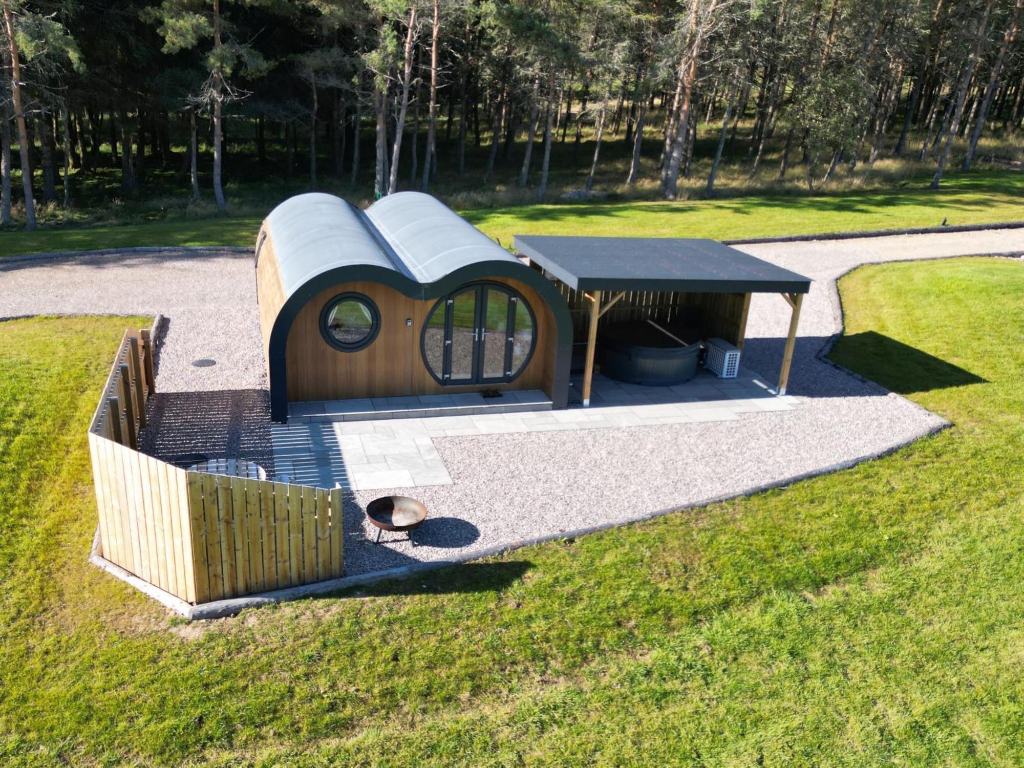 Juniper Lodges Inverness Bagian luar foto